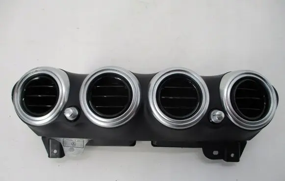 BMW 2 Active Tourer U06 Dashboard side air vent grill/cover trim