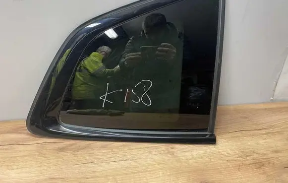 BMW X3 G01 Rear side window 7388828