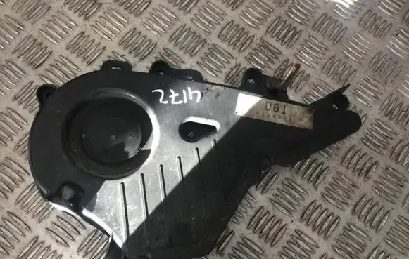 Toyota Avensis Verso Timing belt guard (cover) 9095001357a 90950-01357-a