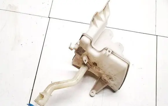 Toyota Auris 150 Windshield washer fluid reservoir/tank 8531002230