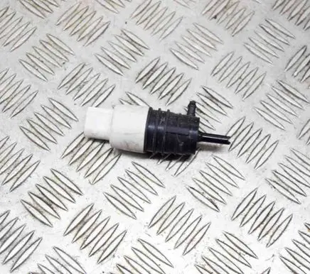 BMW 3 F30 F35 F31 Windscreen/windshield washer pump 7298309