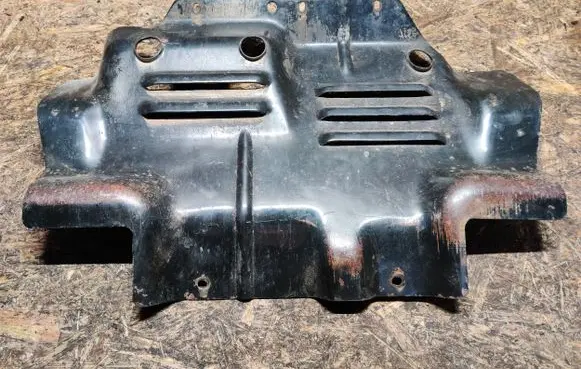Nissan Terrano Front bumper skid plate/under tray 