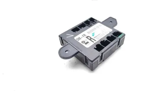 Jeep Cherokee Door control unit/module 68111322AG A2C7368560500 TKL2G07540009D