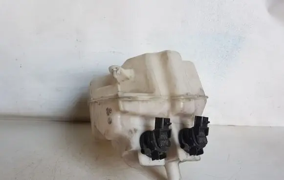Toyota Prius (XW20) Windshield washer fluid reservoir/tank 060851145