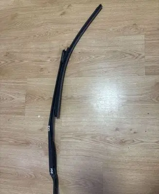 Citroen C4 I Front wiper blade arm 9650103880