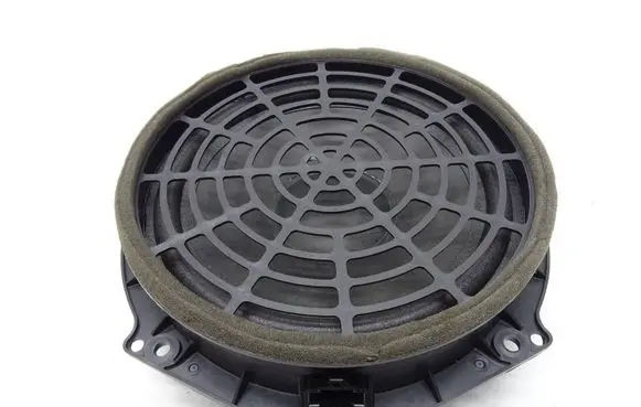 Audi A6 C7 Front door speaker 4G2035415