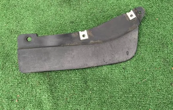 Audi Q7 4M Front mudguard 4M0807548D