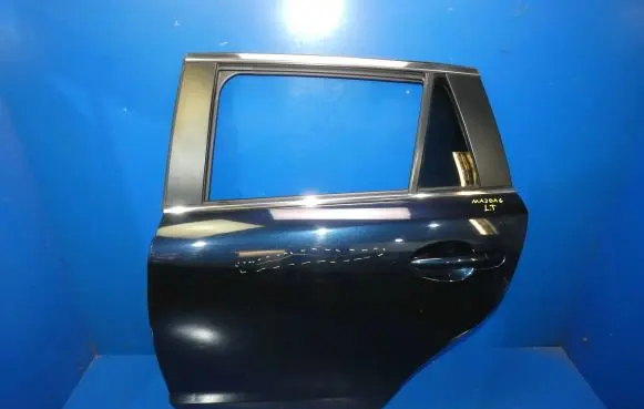 Mazda 6 Rear door