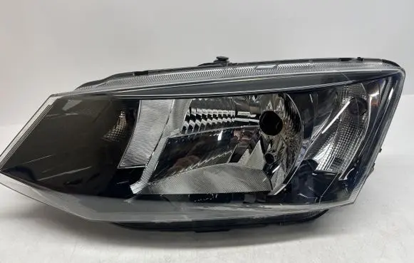 Skoda Fabia Mk3 (NJ) Headlight/headlamp 6V19941015C
