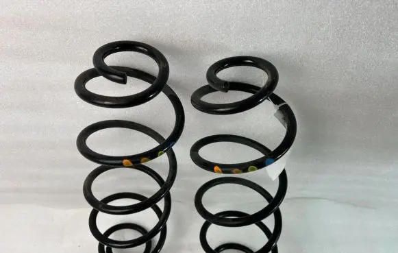 Peugeot 3008 II Rear coil spring