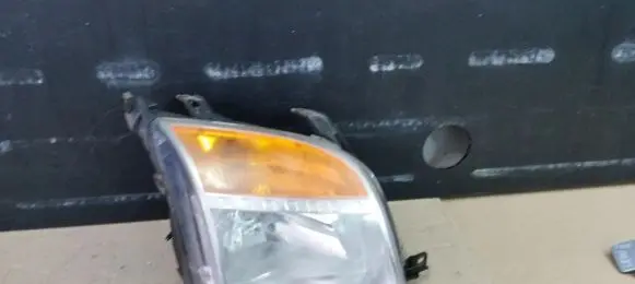 Ford Fusion Headlight/headlamp