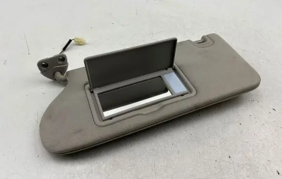 Nissan Murano Z52 Sun visor