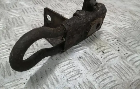 Dacia Duster Towing hook eye 
