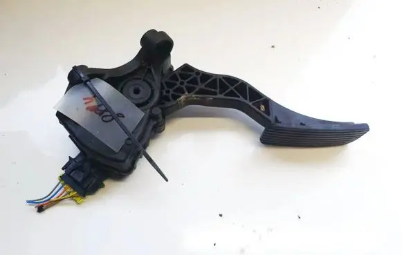 Hyundai i30 Accelerator throttle pedal 080317j0129 32700-xxxxx