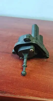 BMW 5 E39 Headlight level adjustment motor 6908409