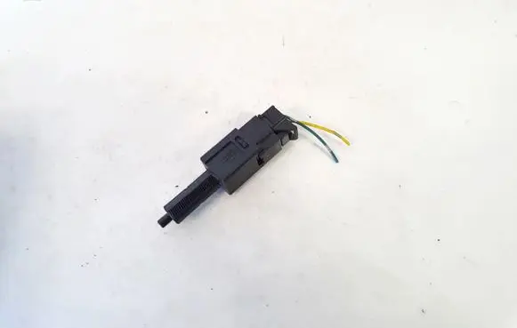 Nissan Primera Brake pedal sensor switch