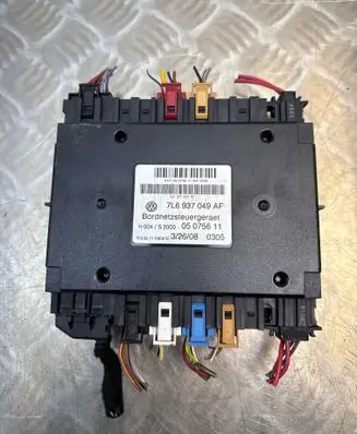 Volkswagen Touareg I Comfort/convenience module 7L6937049AF 05075611 H004S2000