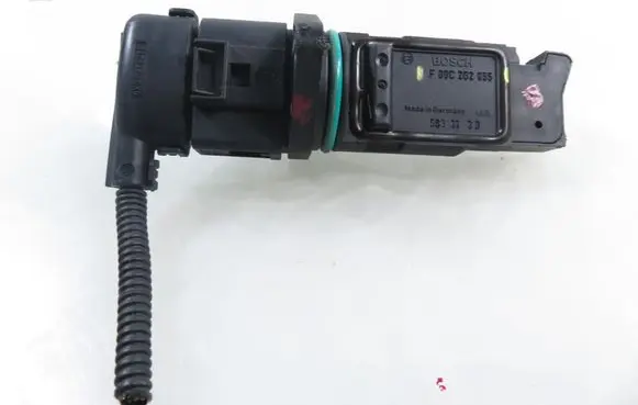 Seat Altea Mass air flow meter F00C2G2055