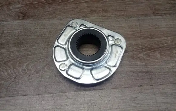 Volvo V70 Front upper strut mount 261311