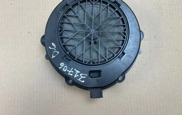 Porsche Cayenne (92A) Rear door speaker 970645651
