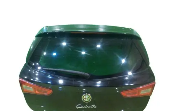 Alfa Romeo Giulietta Tailgate/trunk/boot lid KOMPLETNA