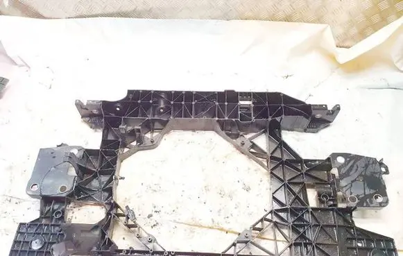 Renault Scenic III - Grand scenic III Radiator support slam panel 752100007r