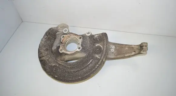 BMW 5 G30 G31 Front wheel hub 6884386 31206884386
