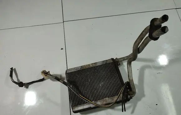 Subaru Legacy Heater blower radiator 