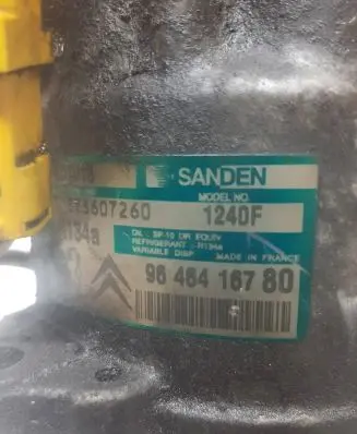 Peugeot 607 Air conditioning (A/C) compressor (pump)