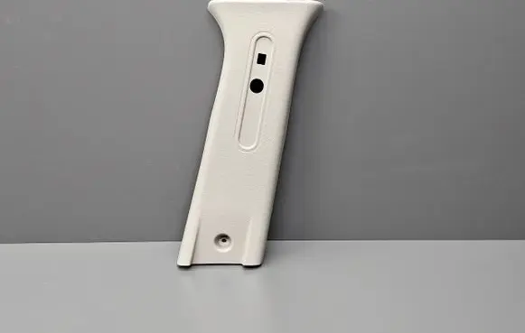 (B) pillar trim (top)