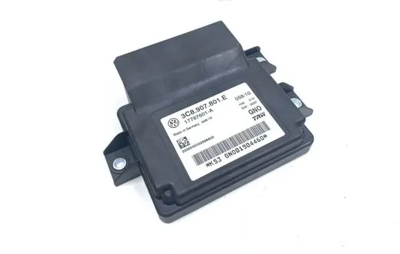 Volkswagen PASSAT B6 Hand brake control module 3C8907801E 17767601A