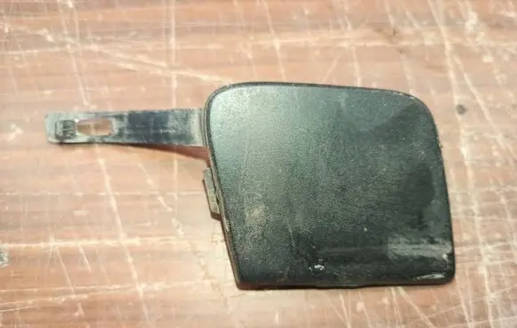 Renault Kangoo II Front tow hook cap/cover 8200501601