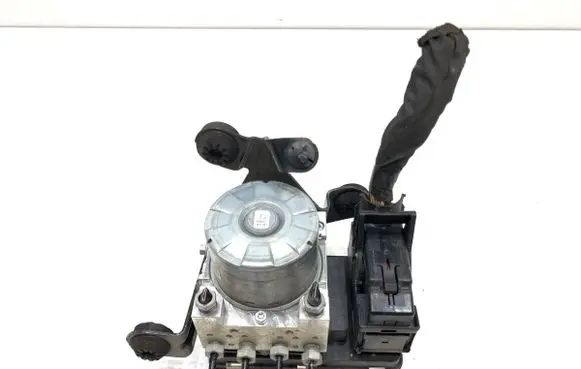 Volvo XC60 ABS Pump 32214803