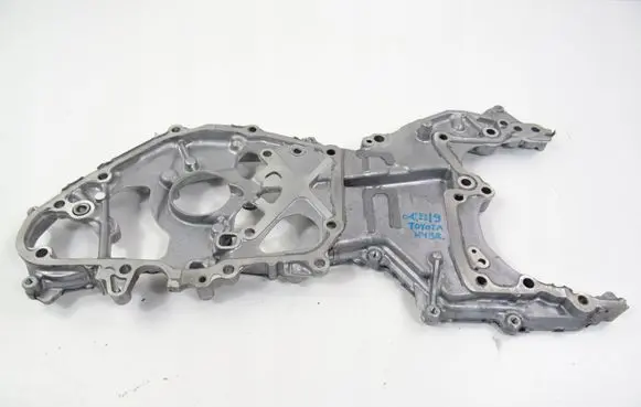 Toyota RAV 4 (XA50) Timing chain cover 