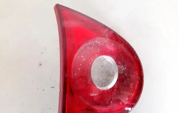 Volkswagen Golf V Tailgate rear/tail lights 1k6945093f 028500104a