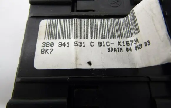Skoda Octavia Mk1 (1U) Light switch 3B0941531C