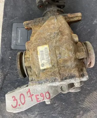 BMW 3 E90 E91 Rear differential 7598855 EA630X307 8910070636910008