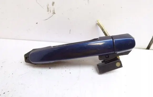 AC ME Front door coupe exterior handle/bracket 8P4