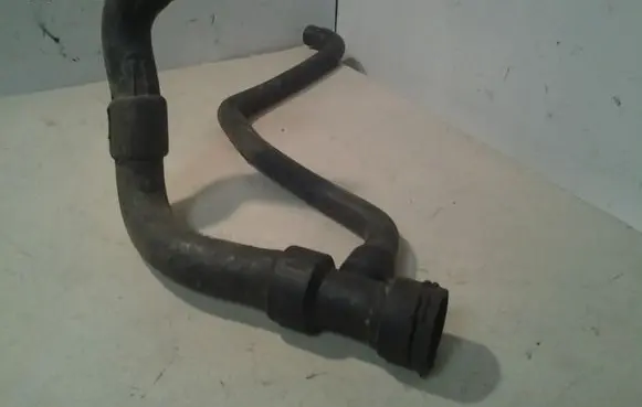 Audi A4 S4 B5 8D Engine coolant pipe/hose 8D0121055G