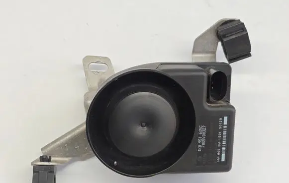 Porsche Cayenne (92A) Alarm system siren 1K0951605C F005V00327