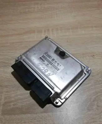 Audi A4 S4 B6 8E 8H Engine control unit/module ECU 8E0907401M 0281011255