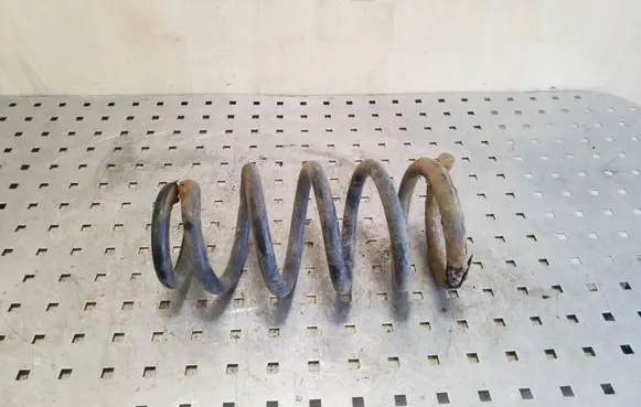 Honda CR-V Rear coil spring