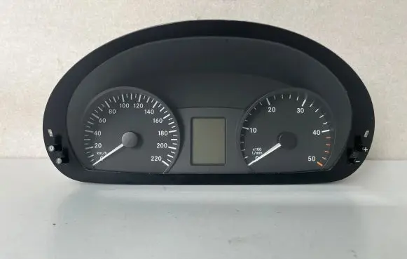 Mercedes-Benz Vito Viano W639 Speedometer (instrument cluster) A6394464321 102681055