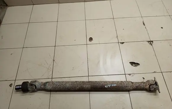 Suzuki Grand Vitara II Rear driveshaft/prop shaft 