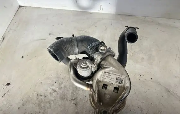 Audi A3 S3 8V EGR valve cooler 04L131512D Y2392004