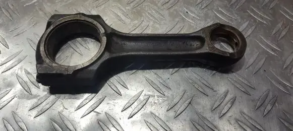 Peugeot 607 Connecting rod/conrod 