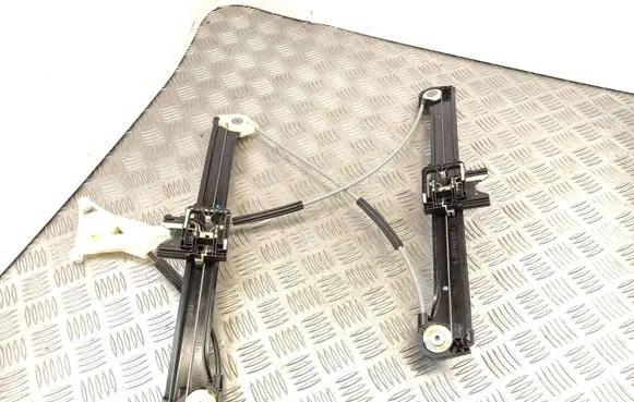 Audi A3 S3 8V Front window lifting mechanism without motor 8V4837461 A001694756