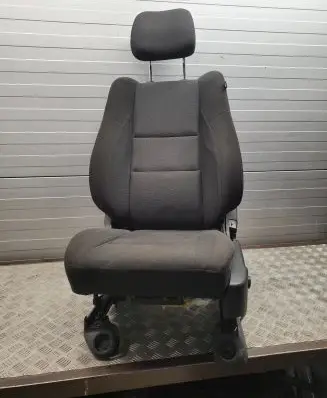 Dodge Durango III Front driver seat 