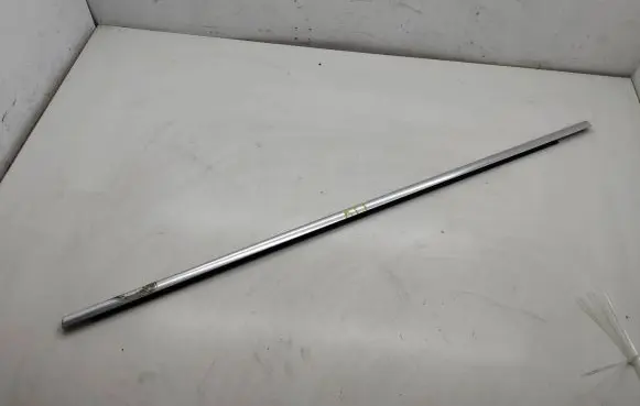 Seat Alhambra (Mk2) Front door glass trim molding