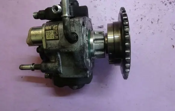 Ford Transit Fuel injection high pressure pump 6C1Q9B395BE